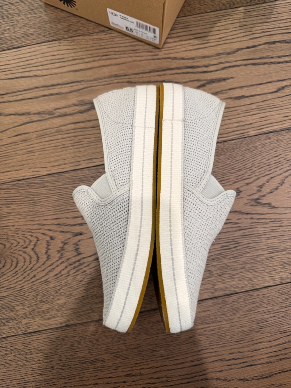 UGG Bren Slip on Sneaker 1020090 W / GRV size 6.5 - Picture 5 of 10
